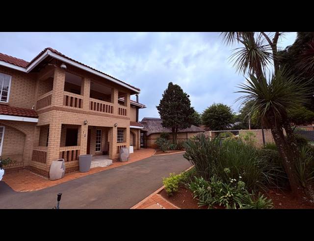 4 BEDROOM HOUSE FOR SALE IN KENLEAF